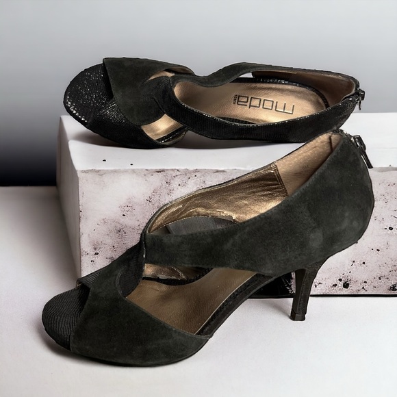 Moda Spana Women’s Black Open Toe High Heel Shoes - Picture 5 of 16